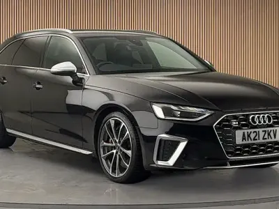 Used Audi S4 Comfort 341 HP (250 kW) 2021 Black Estate