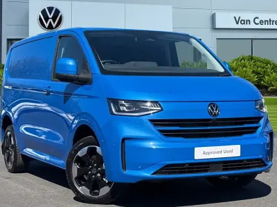 Ny VW Transporter Pro 150 HK (110 kW) 2026 Blå Van