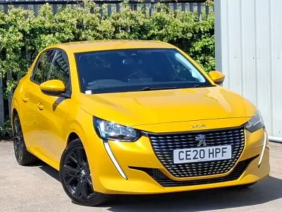 Used Peugeot 208 Allure 100 HP (73 kW) 2020 Yellow Hatchback