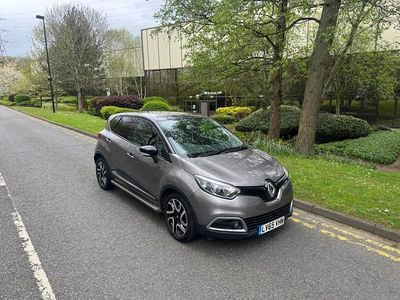 Second-hand Renault Captur Dynamique 90 CP (66 kW) 2015 Gri SUV