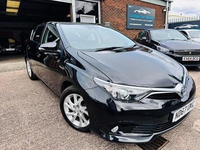 Toyota Auris Hybrid