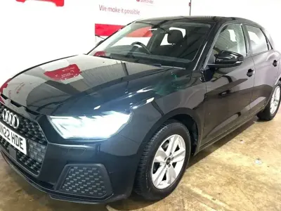 Usado Audi A1 Sportback Design 95 HP (69 kW) 2022 Citadino