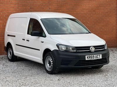 Used VW Caddy Maxi Startline 102 HP (75 kW) 2019 White MPV