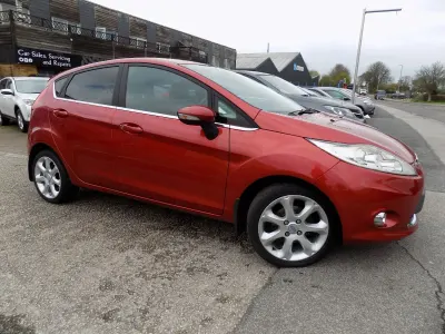 Used Ford Fiesta Titanium 2008 Red Hatchback