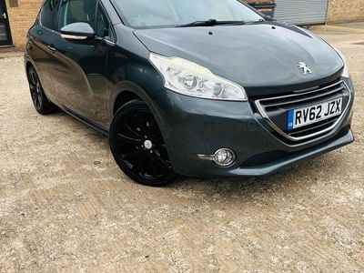 Used Peugeot 208 2012 Grey Hatchback