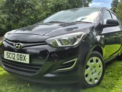 Used Hyundai i20 Classic 2012 Black Hatchback
