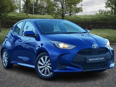 Blue Used 2022 Toyota Yaris Hybrid Hatchback | £13,773 (Fair price)