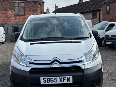 Used Citroën Dispatch 90 HP (66 kW) 2015 White MPV