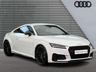Usado Audi TT Black Edition 241 HP (177 kW) 2021 Branco Coupé