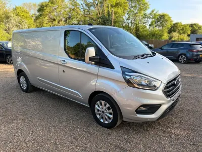Used Ford Transit Custom Limited 170 HP (125 kW) 2023 Silver Van