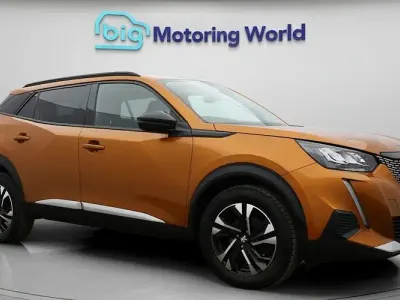 Used Peugeot 2008 Allure Premium 101 HP (74 kW) 2022 Orange SUV