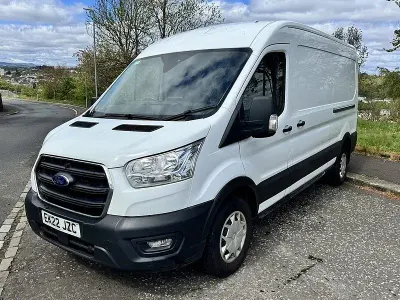 Usado Ford Transit Trend 130 HP (95 kW) 2022 Branco Van