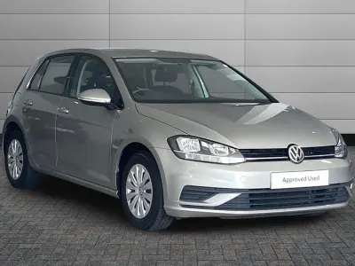 Used VW Golf VII S 85 HP (62 kW) 2019 Silver Hatchback