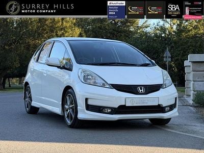 Begagnad Honda Jazz SI 99 HK (72 kW) 2014 Vit Halvkombi