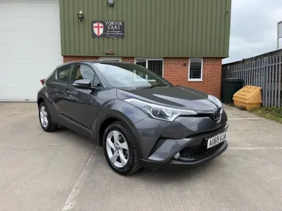 Second-hand Toyota C-HR 116 CP (85 kW) 2019 Gri SUV