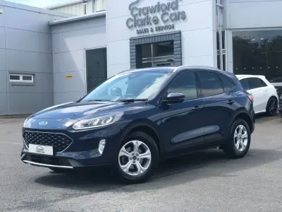 Begagnad Ford Kuga Zetec 120 HK (88 kW) 2022 Blå SUV