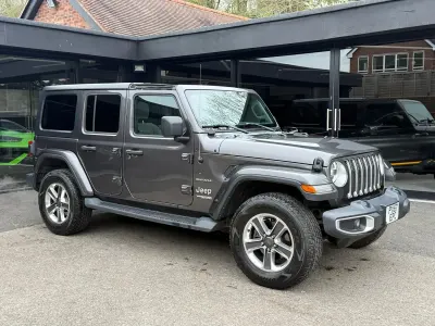 Used Jeep Wrangler Sahara 285 HP (209 kW) 2018 Grey SUV