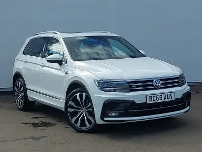 Second-hand VW Tiguan R-line 150 CP (110 kW) 2020 Alb SUV