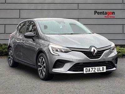 Used Renault Clio V Evolution 143 HP (105 kW) 2022 Grey Hatchback