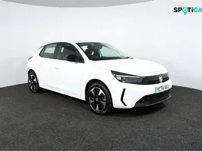Second-hand Vauxhall Corsa-e Design Edition 100 kW (136 CP) 2024 Alb Hatchback