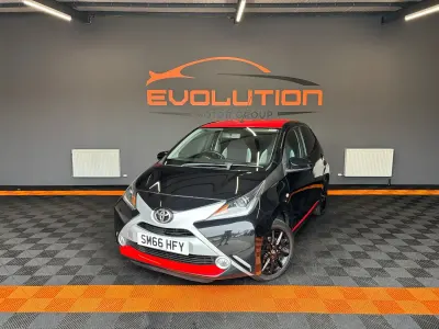 Used Toyota Aygo x-press 69 HP (50 kW) 2017 Black Hatchback