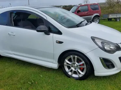 Usado Vauxhall Corsa Edition 2013 Blanco Utilitario