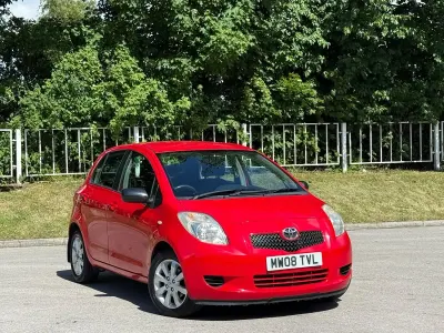 Used Toyota Yaris 2008 Red Hatchback