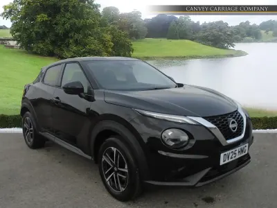 Używany Nissan Juke N-Connecta 114 KM (83 kW) 2025 Czarny SUV