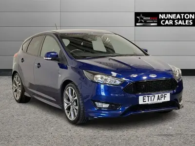 Used Ford Focus ST-Line 125 HP (91 kW) 2017 Blue Hatchback