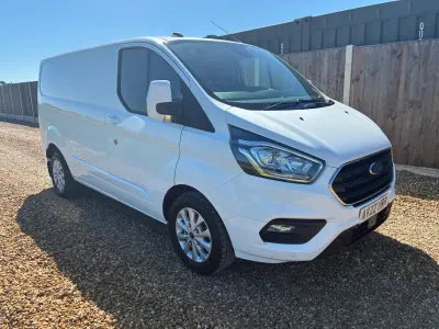 Używany Ford Transit Custom Limited 130 KM (95 kW) 2022 Biały Van