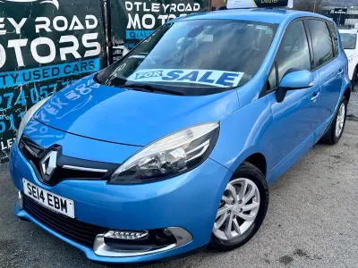 Used Renault Scénic III Dynamique 110 HP (80 kW) 2014 Blue MPV
