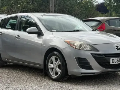 Used Mazda 3 2010 Silver Hatchback