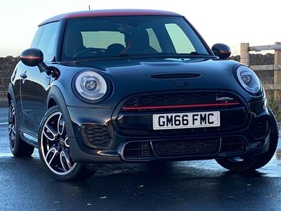 Used Mini John Cooper Works Hatch 230 HP (169 kW) 2017 Midnight black Hatchback