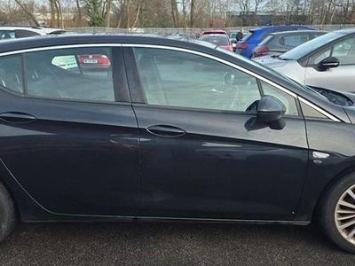 Used Vauxhall Astra Elite 150 HP (110 kW) 2016 Carbon black Hatchback