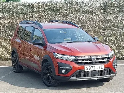 Used Dacia Jogger Extreme 109 HP (80 kW) 2023 Brown MPV