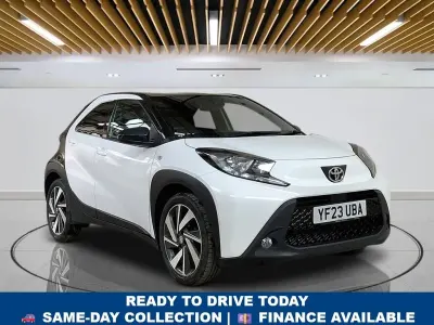 Begagnad Toyota Aygo X 72 HK (52 kW) 2023 Vit SUV