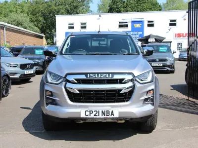 Used Isuzu D-Max 163 HP (119 kW) 2021 Silver Pickup