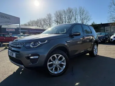 Used Land Rover Discovery 4 HSE 180 HP (132 kW) 2015 Grey SUV