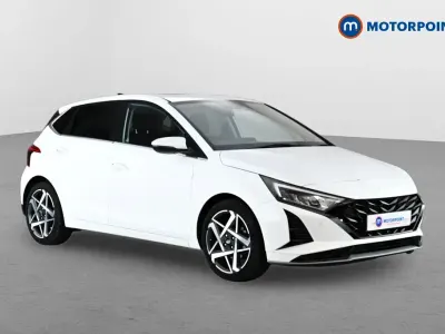 Używany Hyundai i20 Ultimate 101 KM (74 kW) 2025 Biały Hatchback