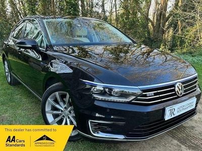 Usado VW Passat Advance 218 HP (160 kW) 2018 Preto Sedan