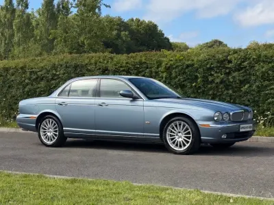 Used Jaguar XJ Executive 207 HP (152 kW) 2006 Blue Sedan