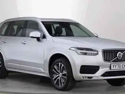 Begagnad Volvo XC90 Momentum 235 HK (172 kW) 2020 SUV