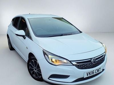 White Used 2016 Vauxhall Astra Design Edition Hatchback | £3,750 (Super price)