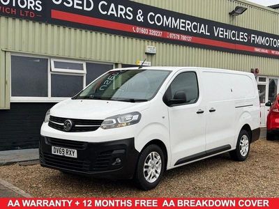 Used Vauxhall Vivaro S 2019 White MPV