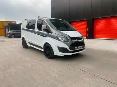 Usado Ford Transit Custom 100 HP (73 kW) 2013 Branco Van