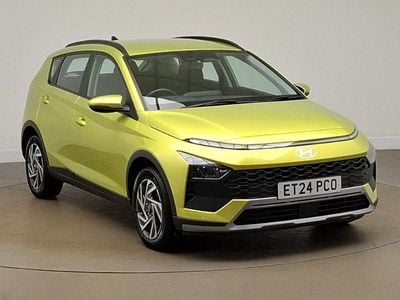 Begagnad Hyundai Bayon Advanced 100 HK (73 kW) 2024 Gul SUV