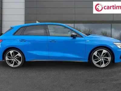 Used Audi A3 Sportback Comfort 150 HP (110 kW) 2022 Blue Hatchback