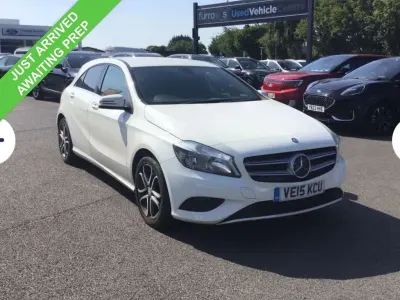 Used Mercedes A180 109 HP (80 kW) 2015 White Hatchback