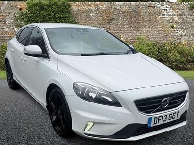 Used Volvo V40 R-Design 150 HP (110 kW) 2013 White Hatchback
