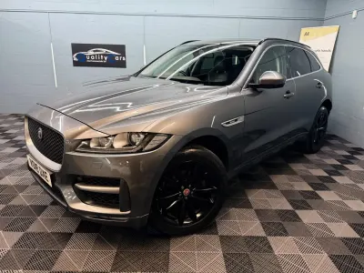Usado Jaguar F-Pace R-Sport 240 HP (176 kW) 2018 Cinzento SUV